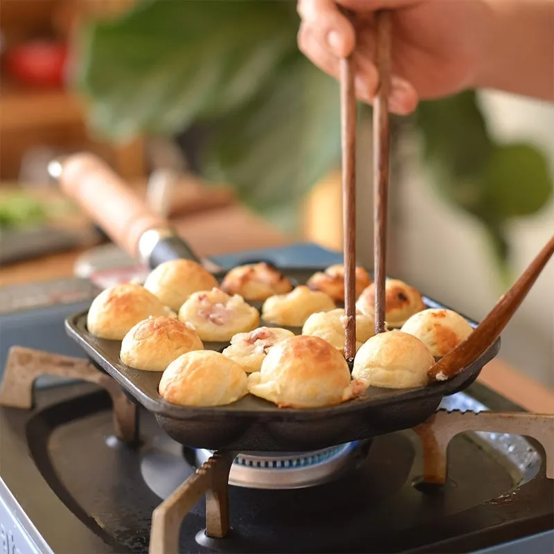 1pc Non-stick Pan, 14-hole Takoyaki Maker With Wooden Handle For Home And Outdoor
