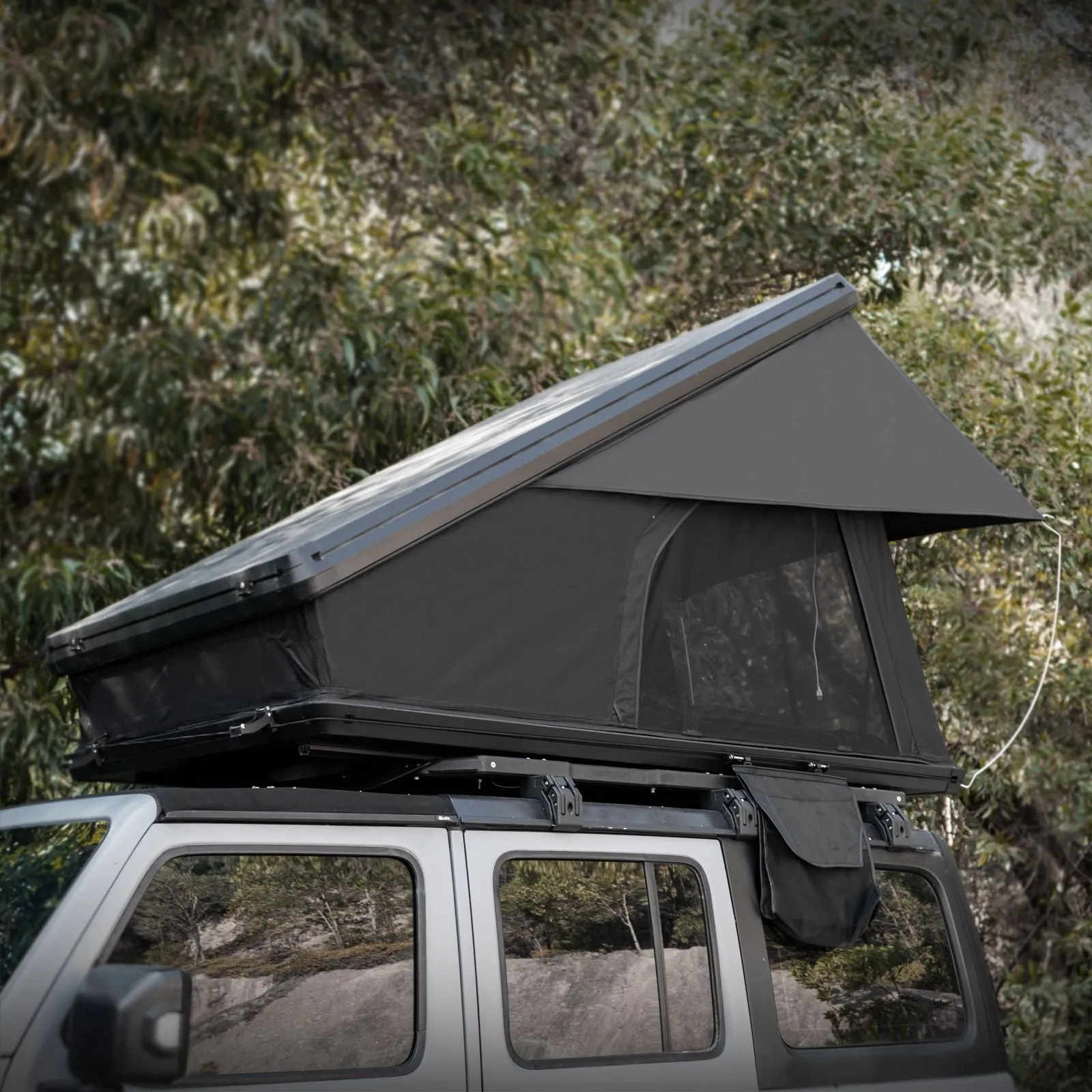 2-3 Top SUV Tent Privacy-protected Hardshell Roof Overland Camping Person( Tent With Rooftop For Tent Car Truck Van Ladder) for Jeep Customer-approved
