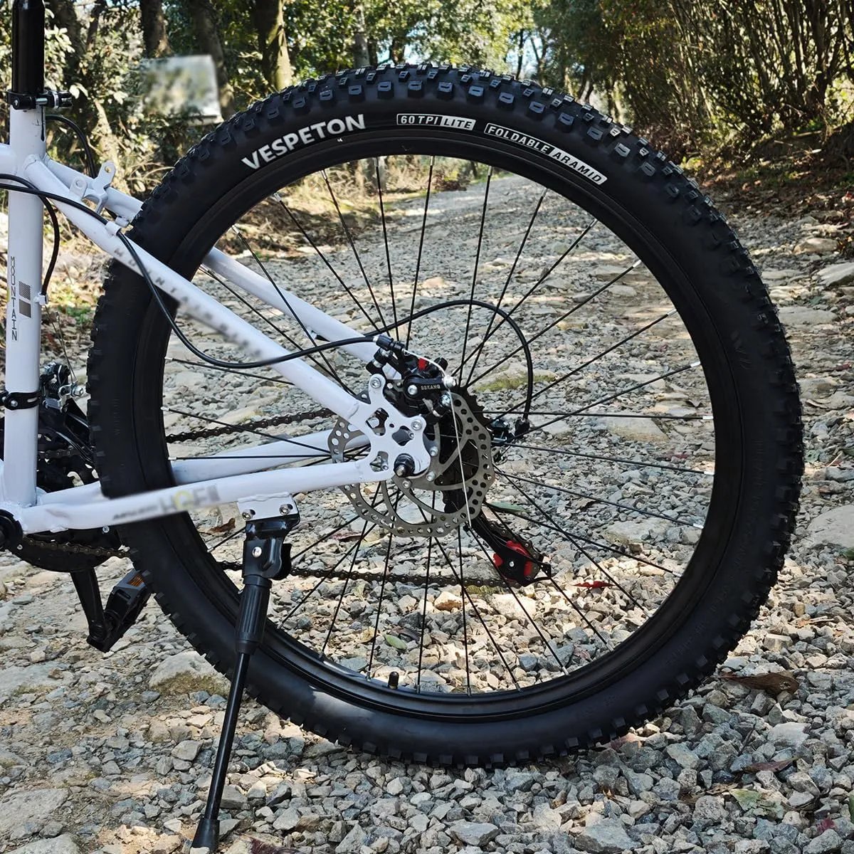 26/27.5/29 x2.25 inch Bike Tires Pair Mountain Bike Tires 60 TPI Foldable Kevlar High Grade Made Bicycle Tires Pack of 2