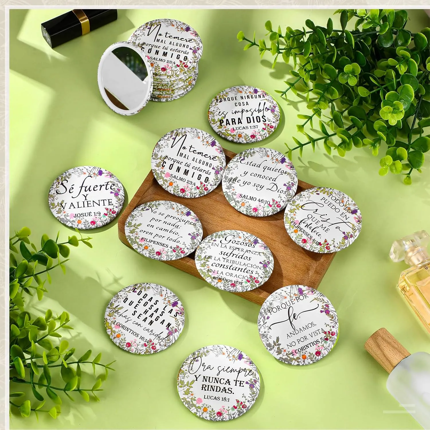 40 Pcs Mini Bible Verse Compact Mirrors Bulk Religious Christian Gifts Wildflower Theme Pocket Mirrors Portable Small Church Gifts for Women Spring Church Group Sunday School