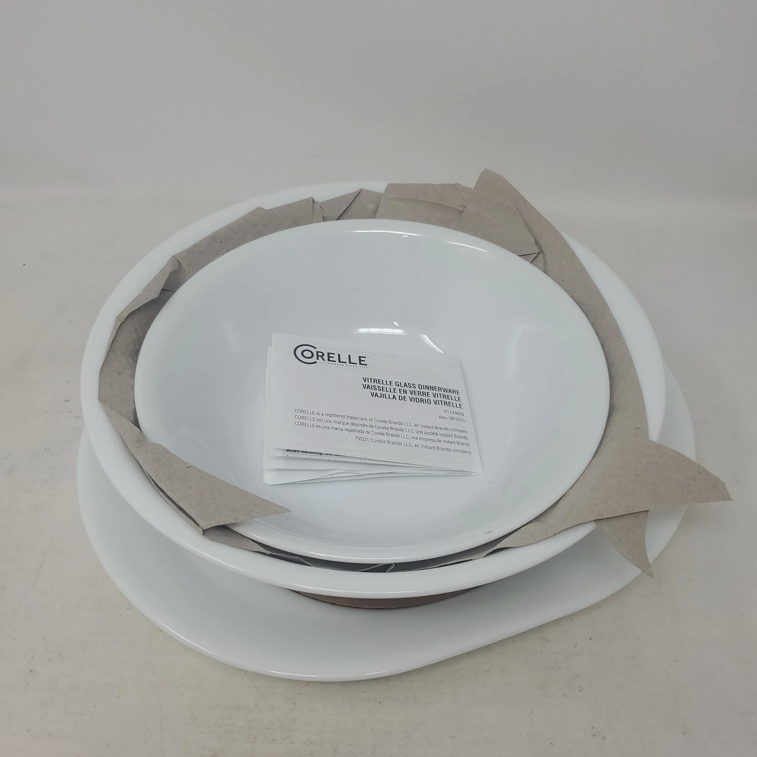 Corelle 3 Piece Serving Set In Vivid White AP43