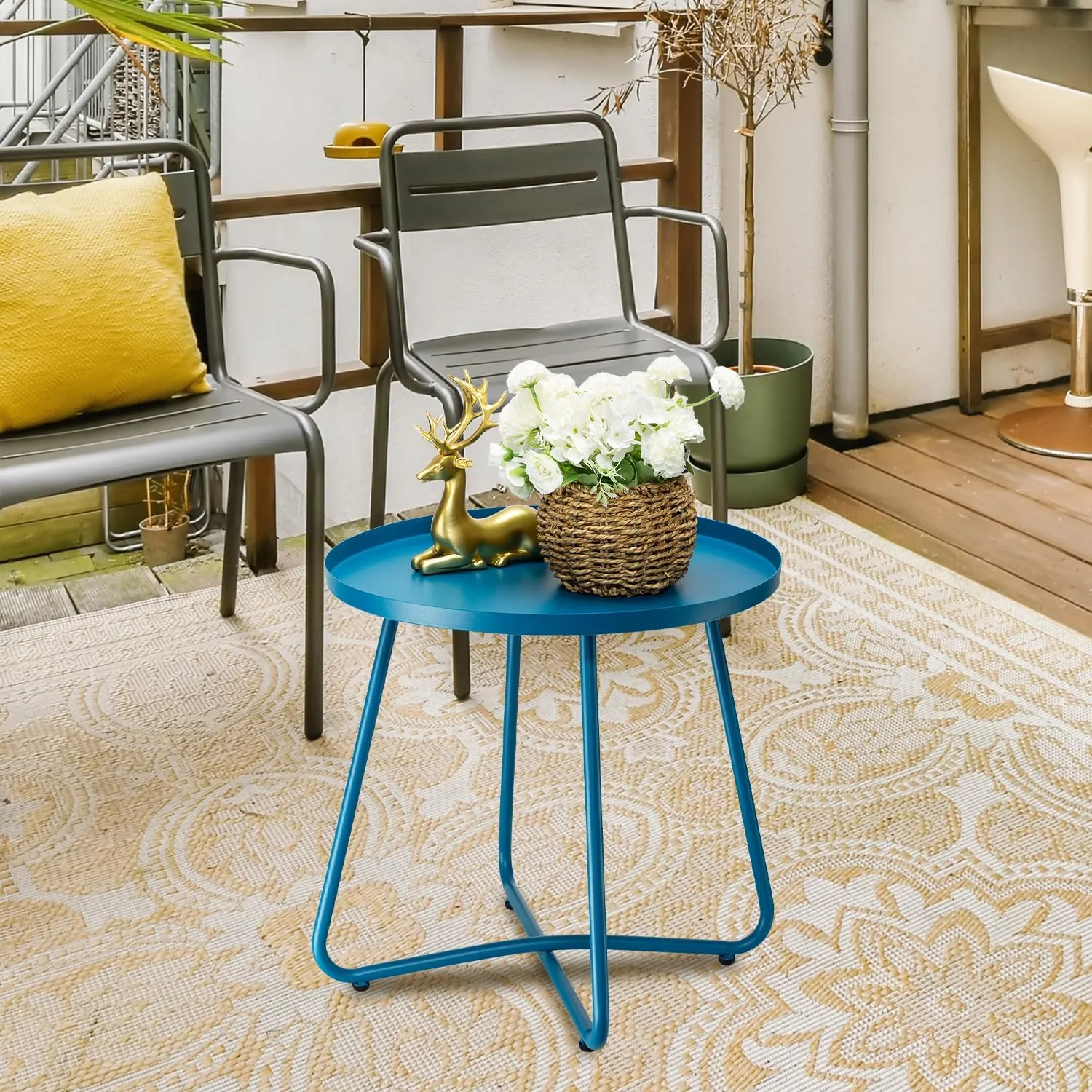 danpinera Outdoor Side Tables, Weather Resistant Steel Patio Side Table, Small Round Outdoor End Table Metal Side Table for Patio Yard Balcony Garden Bedside (Blue)