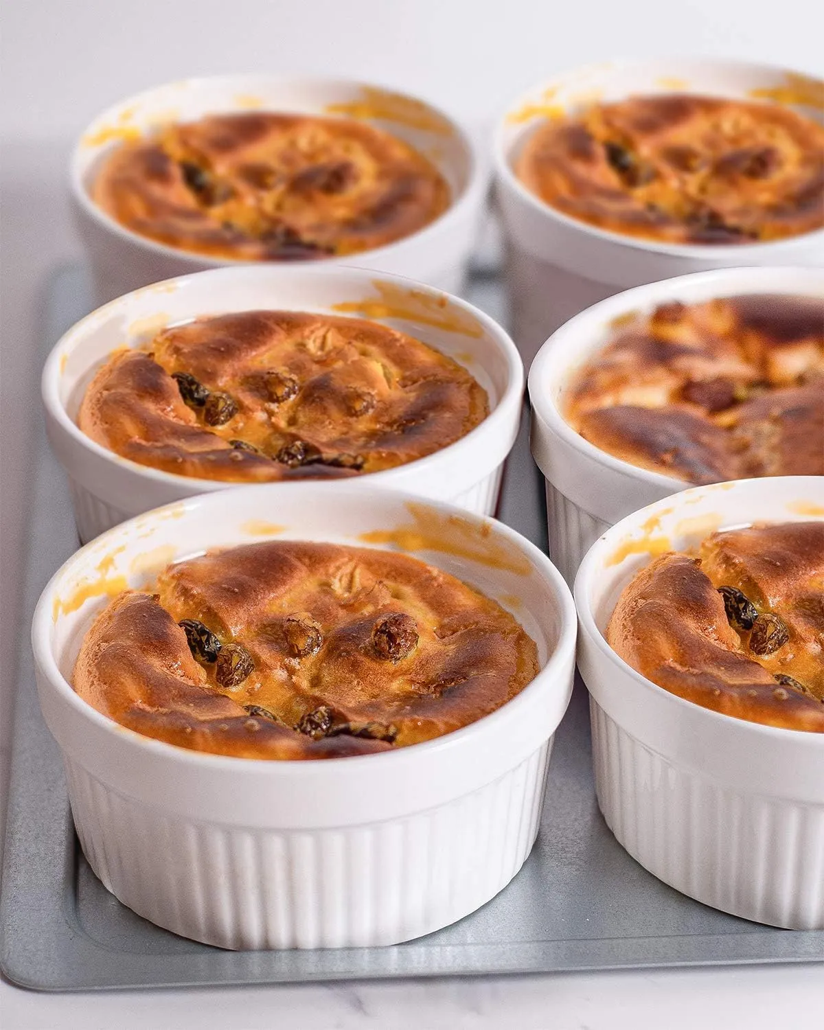 Delling Ramekins 12 Oz Oven Safe, Creme Brulee Set, 6 PACK Porcelain Souffle Dish for Baking, Soup Bowls for French Onion Soup White
