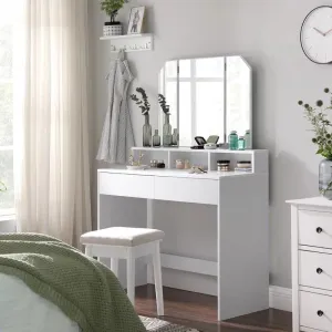 Doubloon Cove Dressing Table with Mirror