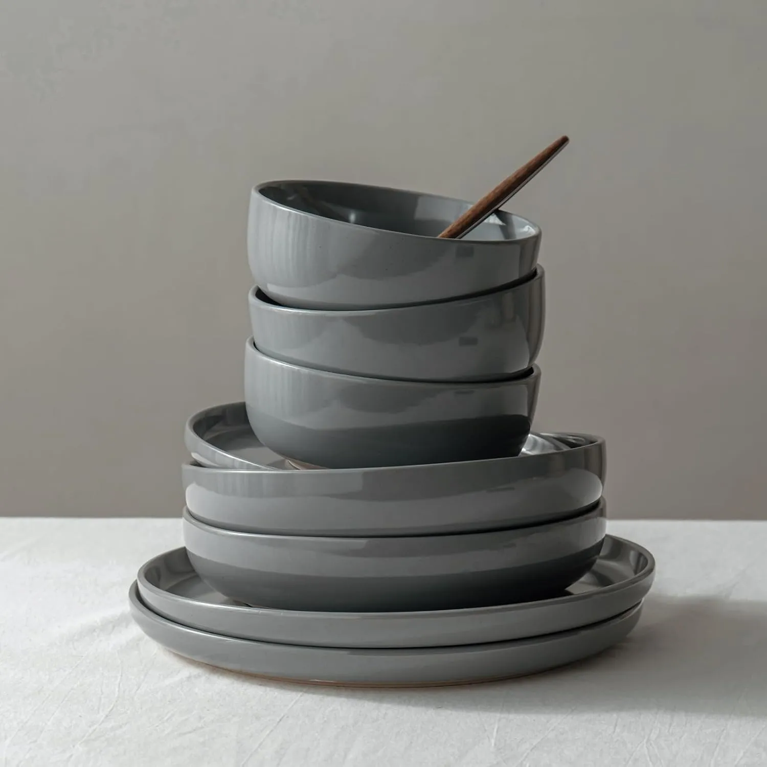Famiware Milkyway Plates and Bowls Set, 12 Pieces Dinnerware Sets, Dishes Set for 4, Dark Gray