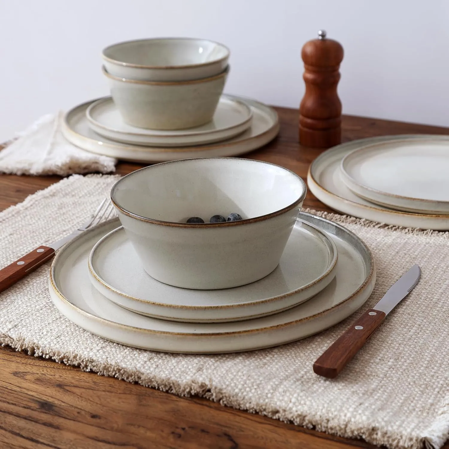 Famiware Plates and Bowls Sets, Annecy Stoneware Dinnerware Sets for 8, 24 Pieces Dish Set, Plate with Lip Edge, Reactive Glaze Tableware - Microwave & Dishwasher Safe, Grey-White