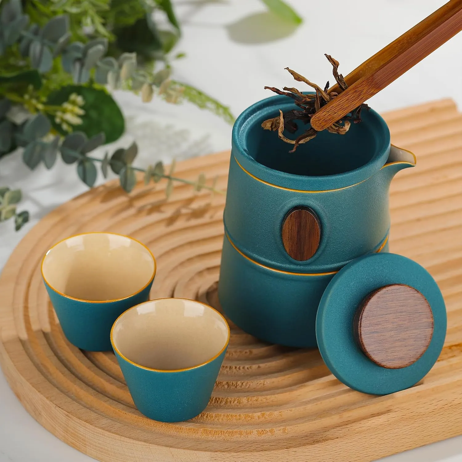 fanquare Travel Ceramic Tea Pot Set, Chinese Kung Fu Teapot, Nesting Tea Set with Pot Infuser 2 Mini Cups 1 Porcelain Teacup and Portable Bag for Picnic Office, Convenient Tea Service, Green
