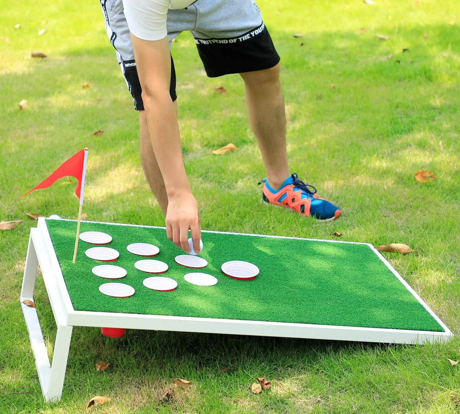 Golf Cornhole Game Set Combined Pong Game, Chipping Yard Game Boards with Chipping Mats & Golf Balls for Tailgate, Ideal Gift for Family, Golfer and Friends