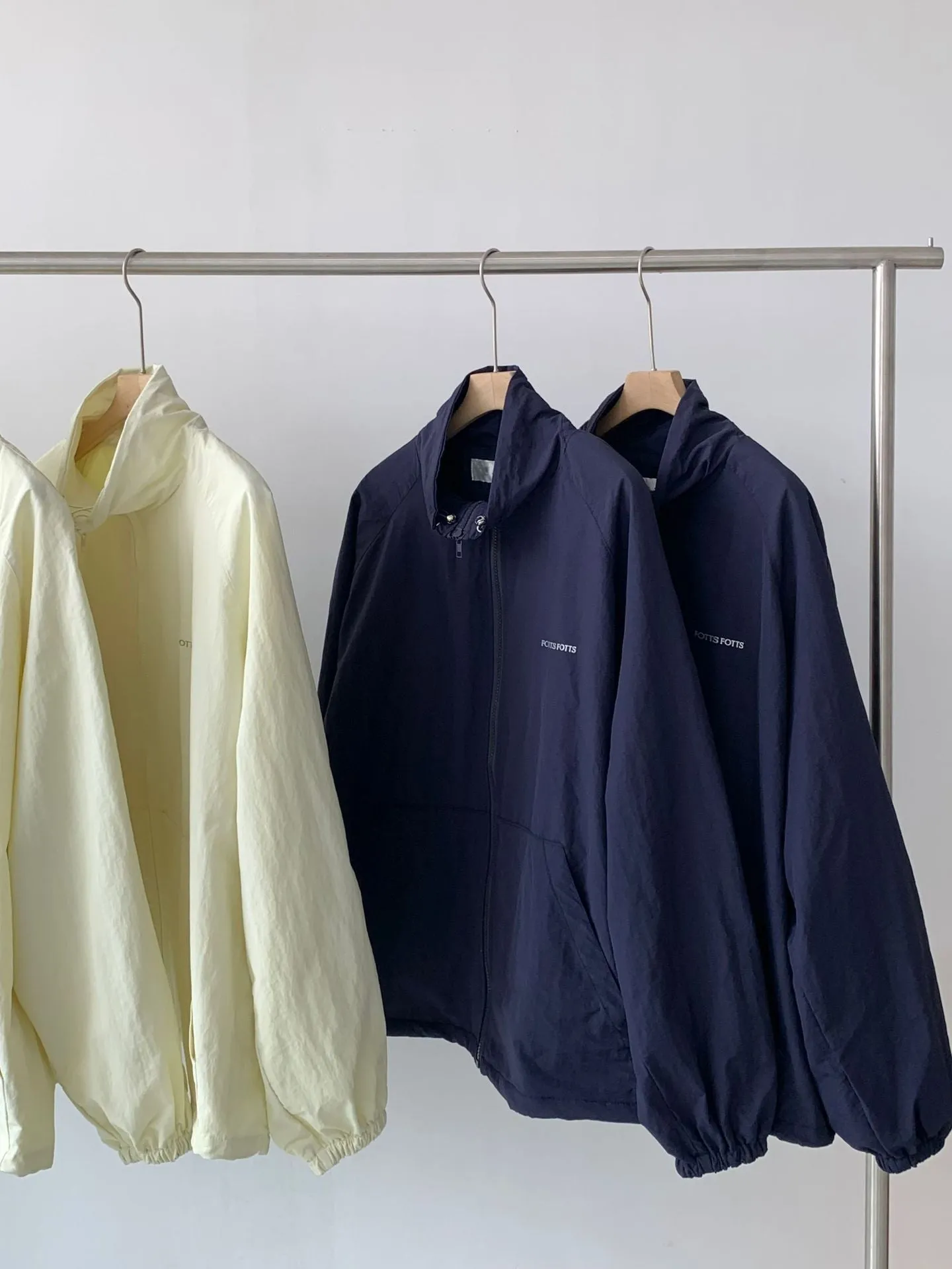 Lightweight jacket