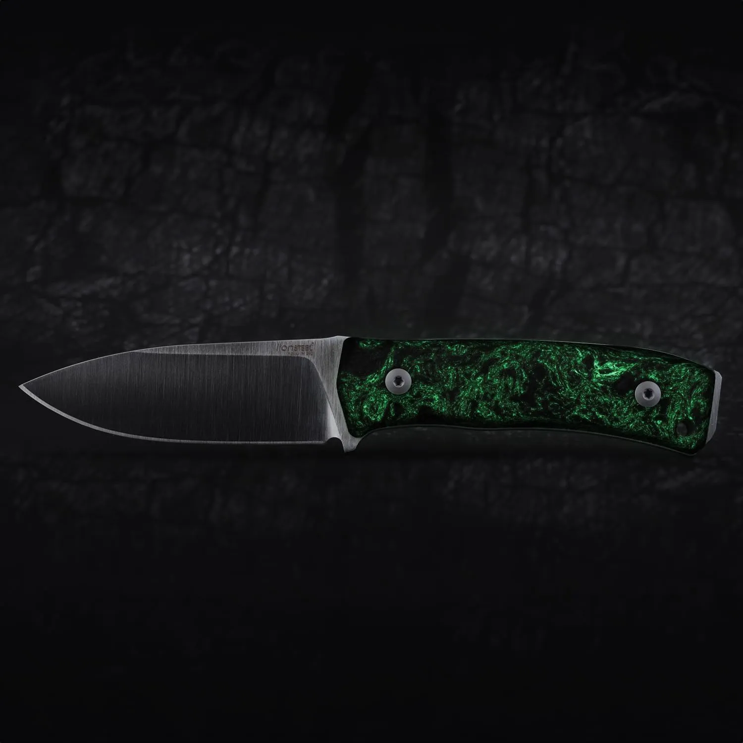 LionSTEEL M4 Fixed Blade FatCarbon Glow in the Dark Carbon Fiber Handle Scales, Full Extended Tang Construction, M390 Steel Blade, Triple Stitched Leather Sheath, KAVISO Exclusive