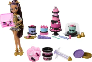 Monster High Scary Sweet Birthday Cake Kit with Clawdeen Wolf Doll, Cake Decorating Playset with 20  Accessories Like Eerie Icing, Pipette, and More