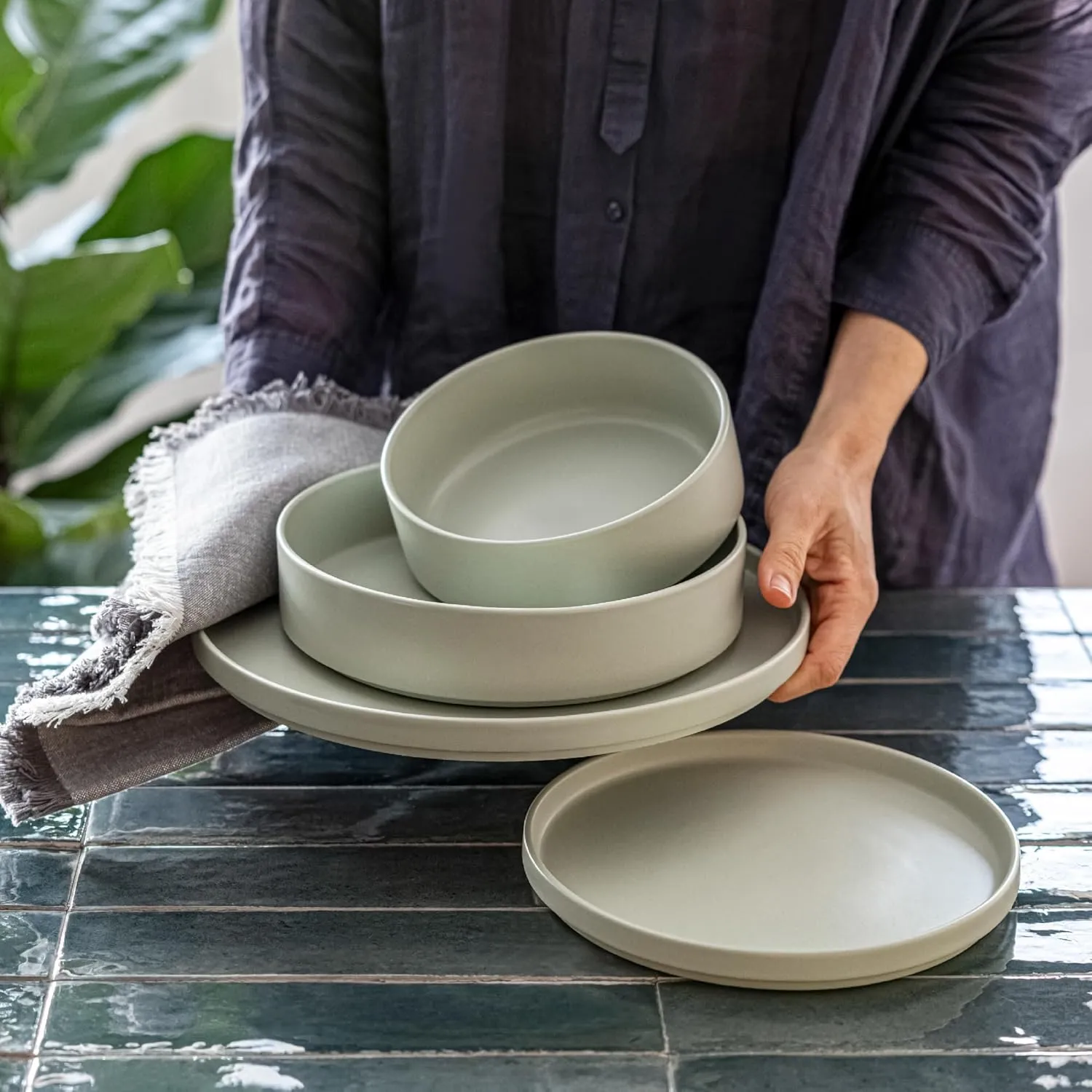 over&back 16-Piece Stackable Dinnerware Dish Set - Stoneware Dishes - Includes 4 Dinner Plates, 4 Salad Plates, 4 Cereal Bowls, and 4 Dinner Bowls - All-Occasion Place Settings - Semi-Matte Sage