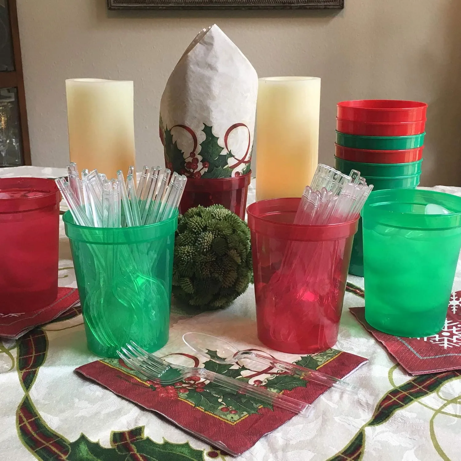 Rolling Sands 16 Oz Reusable Plastic Stadium Cups, Bulk 50 Pk, USA Made, BPA-Free Dishwasher Safe Plastic Tumblers, Christmas Party
