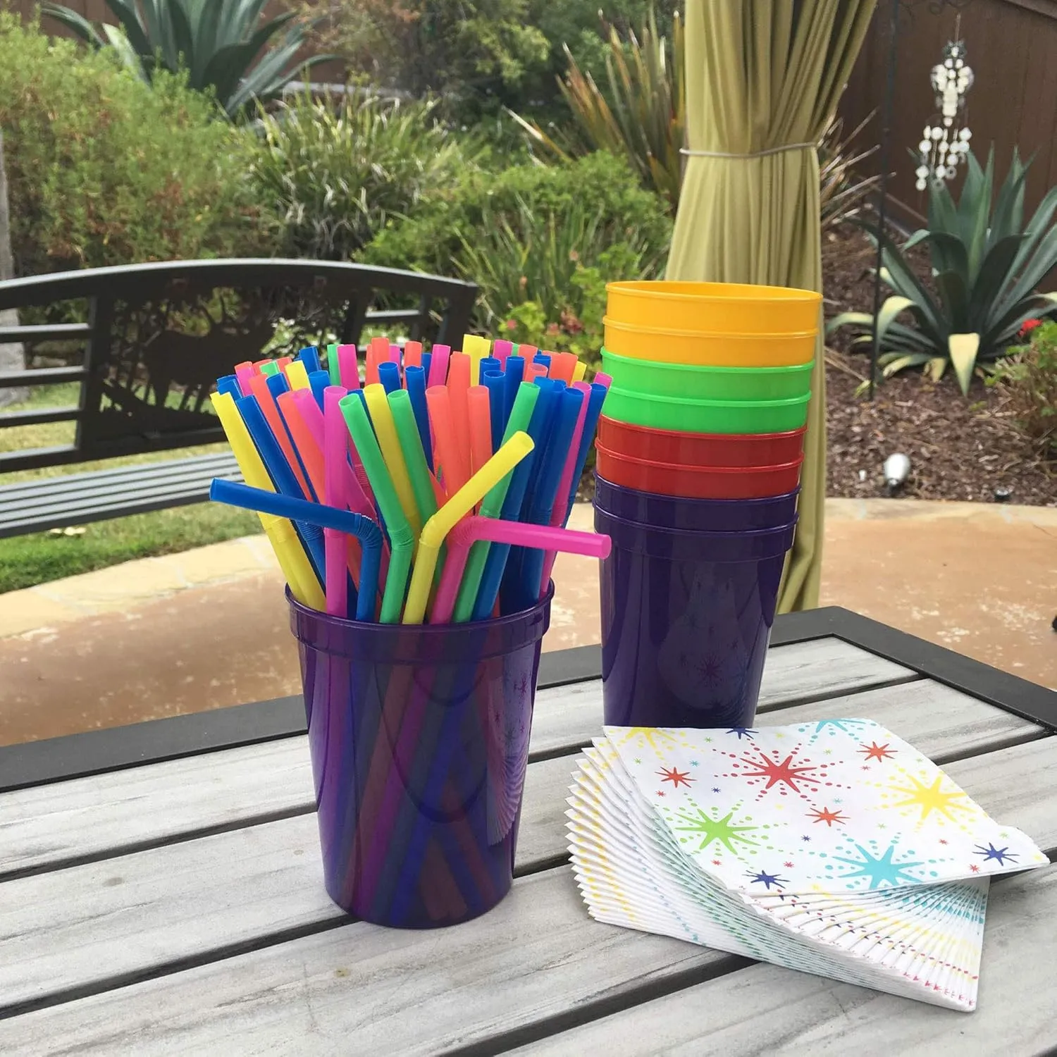 Rolling Sands 16 Oz Reusable Plastic Stadium Cups, Bulk 50 Pk, USA Made, BPA-Free Dishwasher Safe Plastic Tumblers, Christmas Party