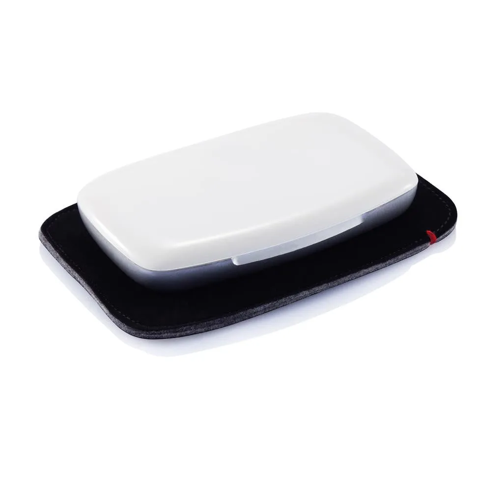 Sol Travel Charger 800mAh