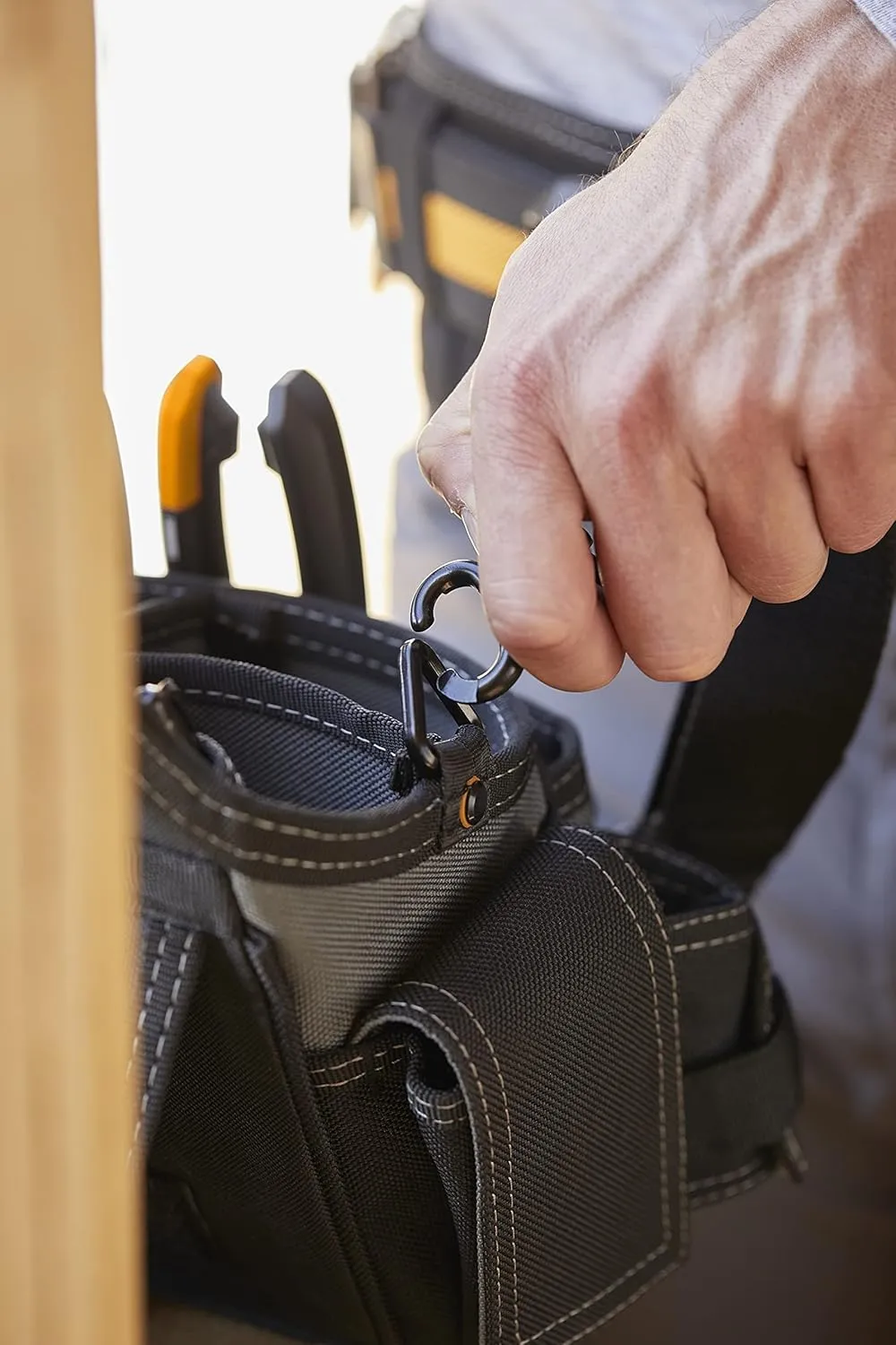 TOUGHBUILT TOU-CT-34 Small Electricians Pouch