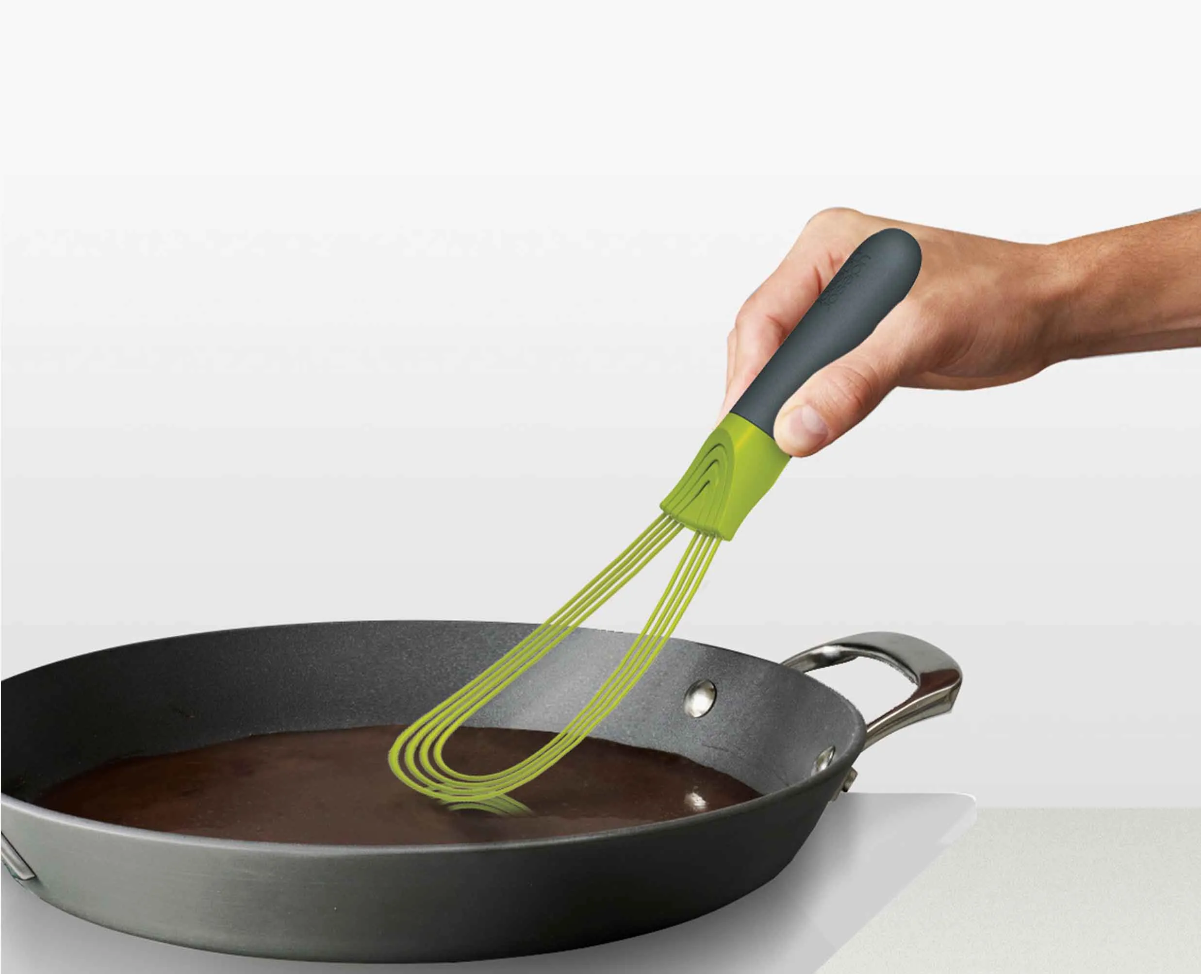 Twist™ 2-in-1 Green Whisk