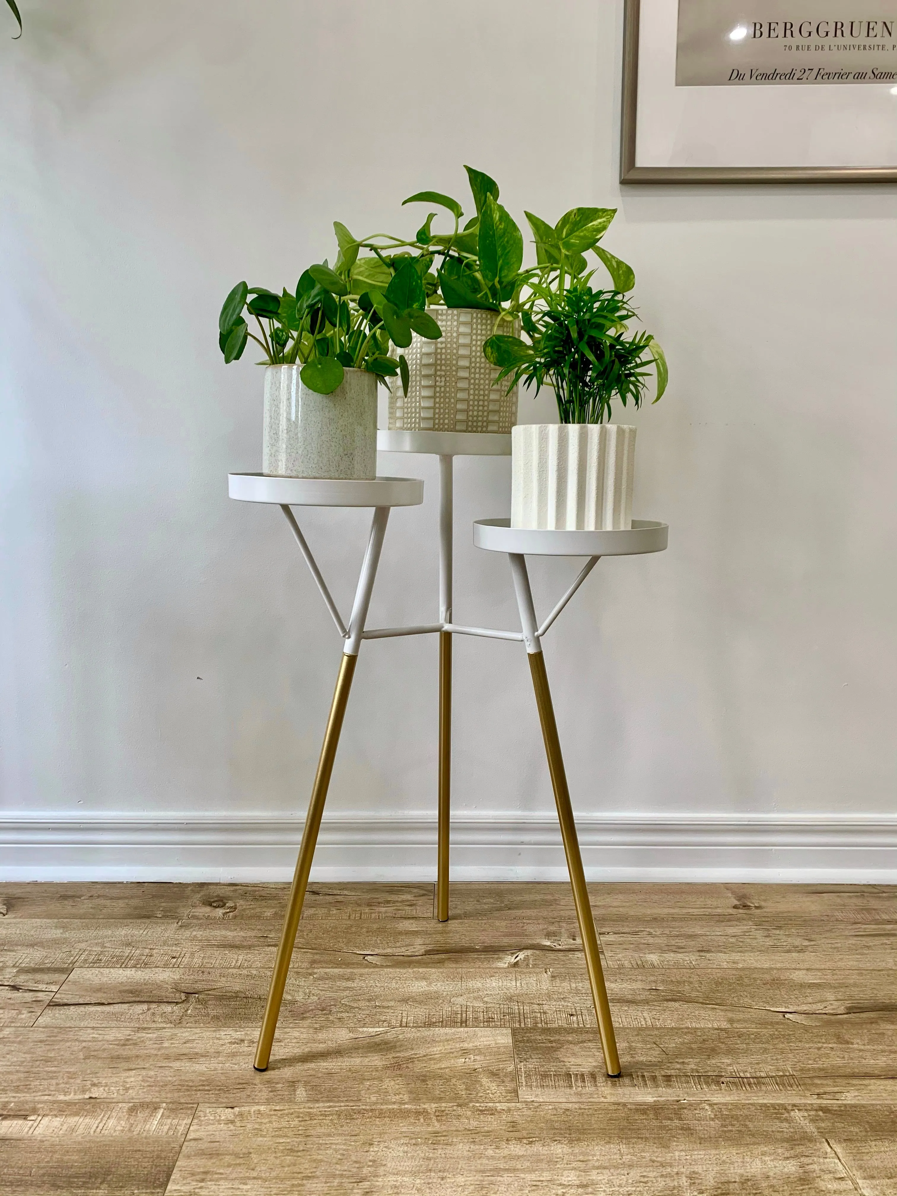 White Metal 3-Tier Plant Stand/Table